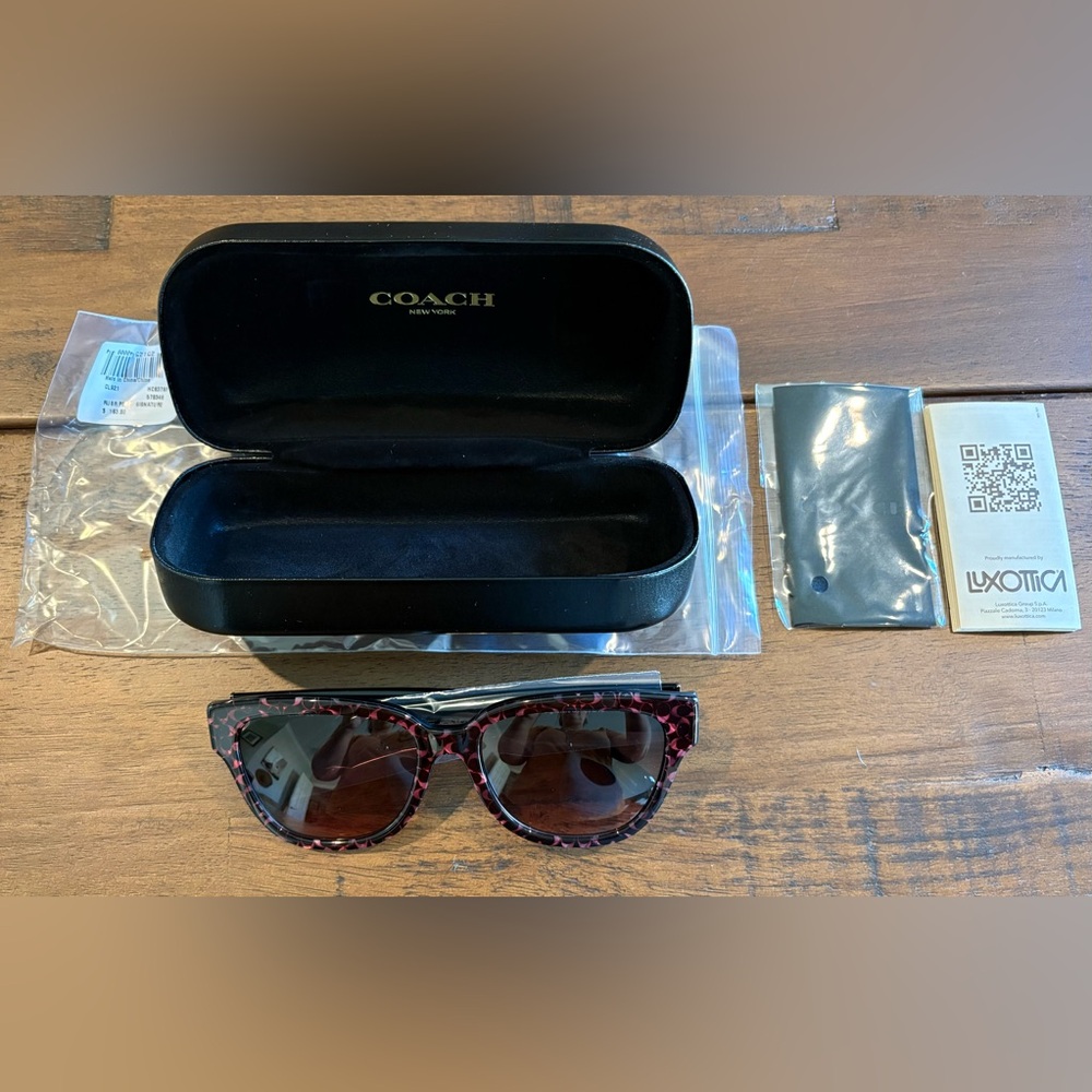 Coach Ruby Pearl Signature C Sunglasses in Grey Rose Gradient